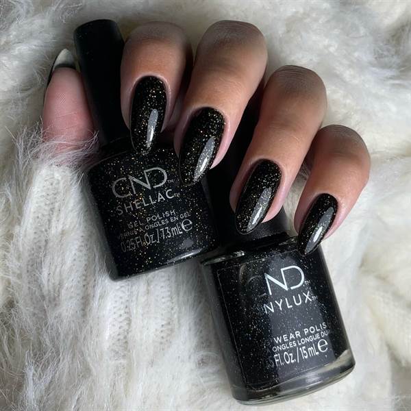 SMALTO SEMIPERMANENTE SHELLAC OPULENT ONYX